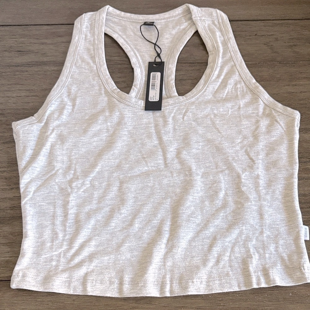 NWT [Oner Active] Fitted Racerback Cropped Light Grey Tank Top Women’s X-Large - Picture 5 of 15
